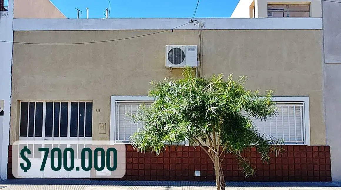 Casa semi-céntrica en alquiler